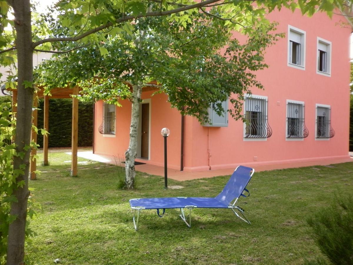 Villa Jolanda Fratte Rosa 外观 照片